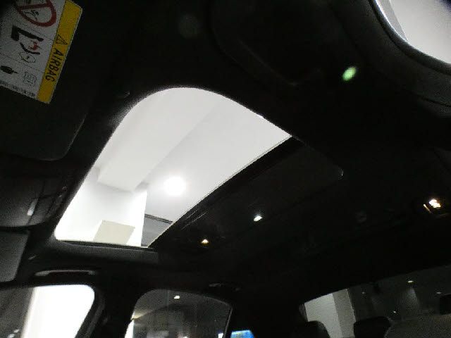 MERCEDES BENZ E CLAS 2016 Image 31