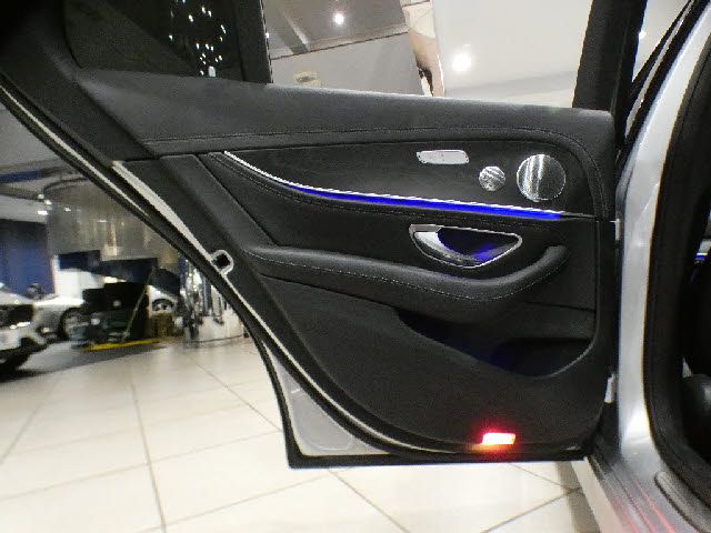 MERCEDES BENZ E CLAS 2016 Image 31