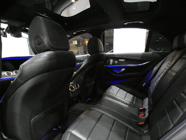 MERCEDES BENZ E CLAS 2016 Image 31