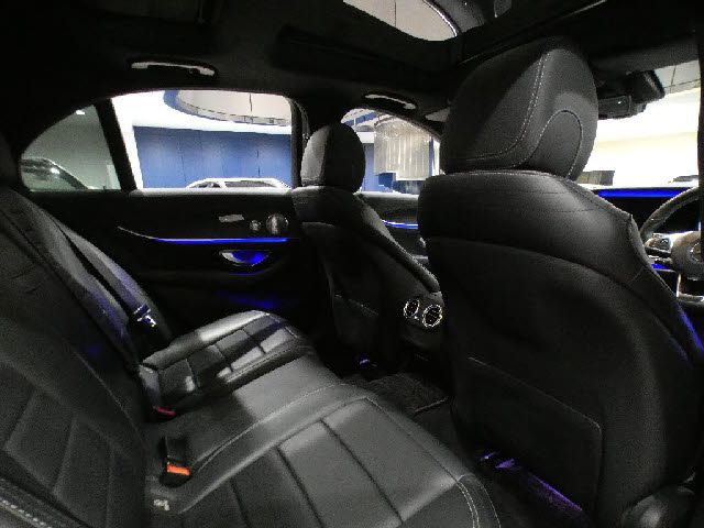 MERCEDES BENZ E CLAS 2016 Image 31