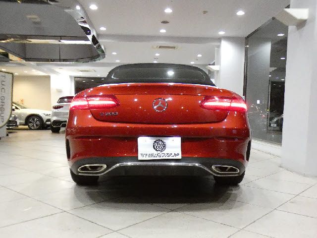 MERCEDES BENZ E CLAS 2018 Image 31