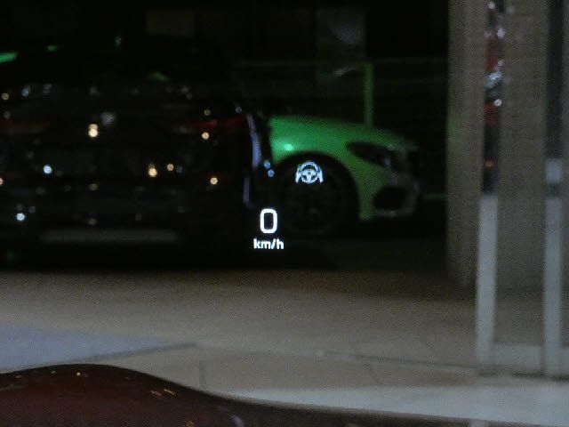 MERCEDES BENZ E CLAS 2018 Image 31