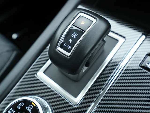 MITSUBISHI OUTLANDER PHEV 2023 Image 31