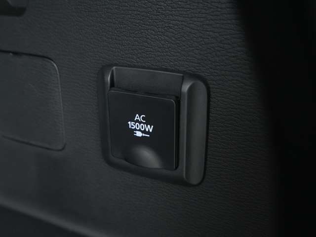 MITSUBISHI OUTLANDER PHEV 2023 Image 31