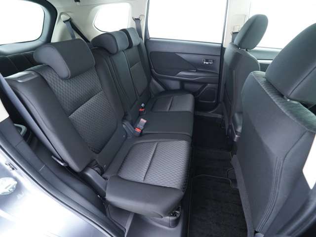 MITSUBISHI OUTLANDER 4WD 2013 Image 31