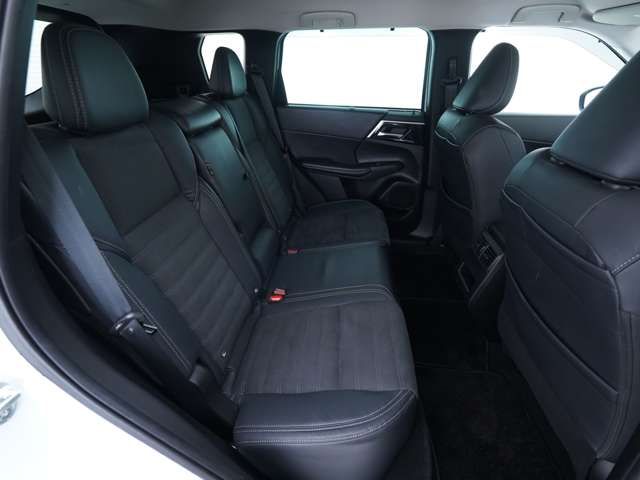 MITSUBISHI OUTLANDER PHEV 2022 Image 31