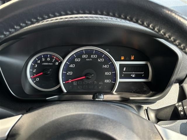 TOYOTA TANK 4WD 2018 Image 31