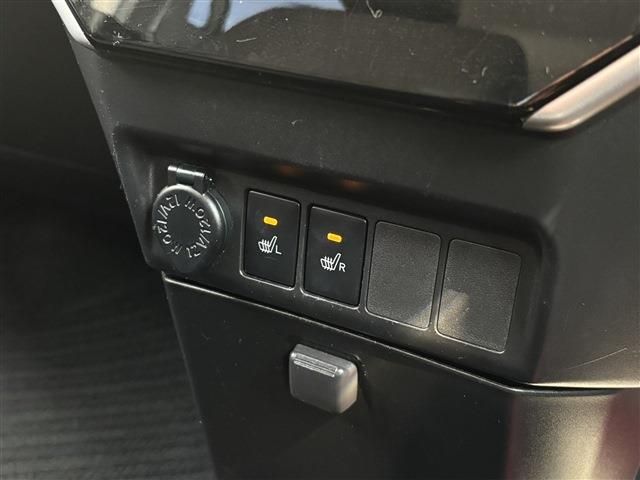 TOYOTA TANK 4WD 2018 Image 31