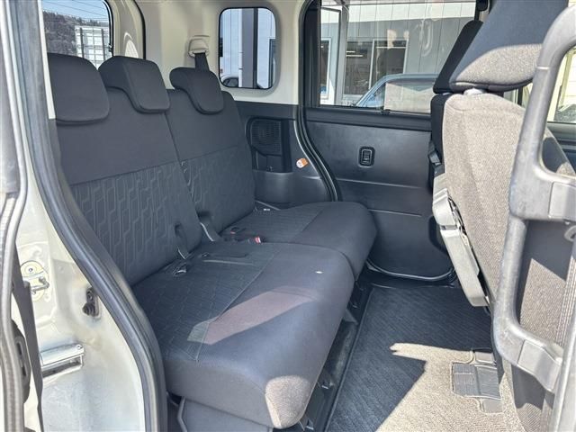 TOYOTA TANK 4WD 2018 Image 31