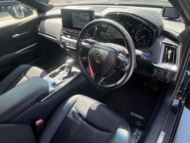 TOYOTA CROWN SEDAN HYBRID 2021 Image 31