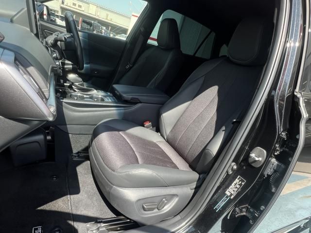 TOYOTA CROWN SEDAN HYBRID 2021 Image 31