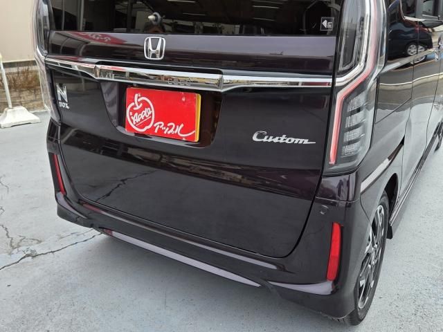 HONDA N BOX CUSTOM 2017 Image 31