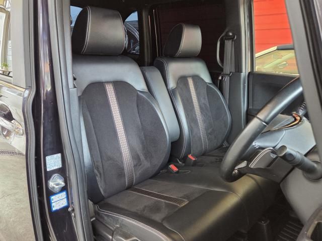 HONDA N BOX CUSTOM 2017 Image 31