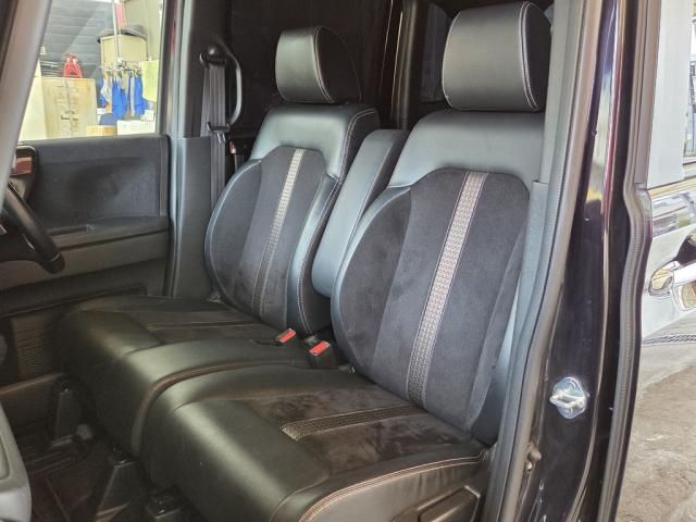 HONDA N BOX CUSTOM 2017 Image 31