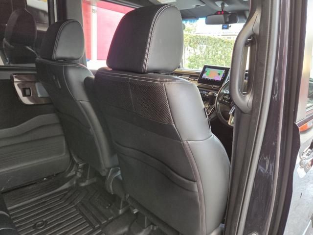 HONDA N BOX CUSTOM 2017 Image 31