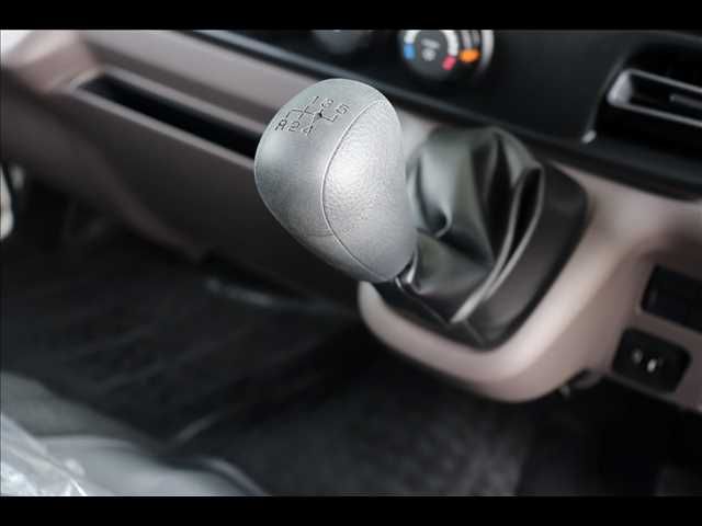 MITSUBISHI  2026 Image 31