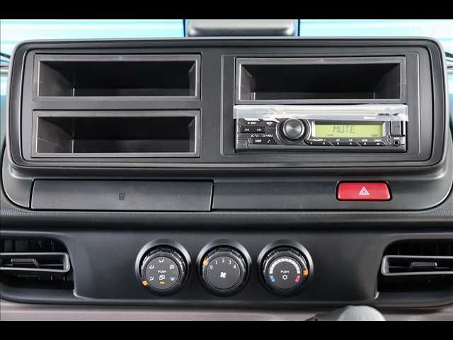 MITSUBISHI  2026 Image 31