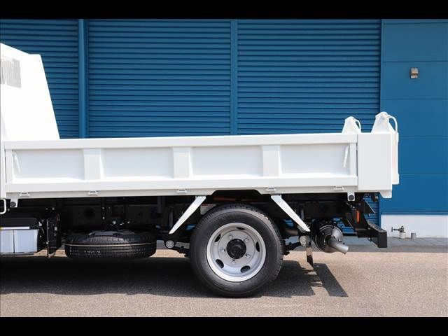 MITSUBISHI  2026 Image 31