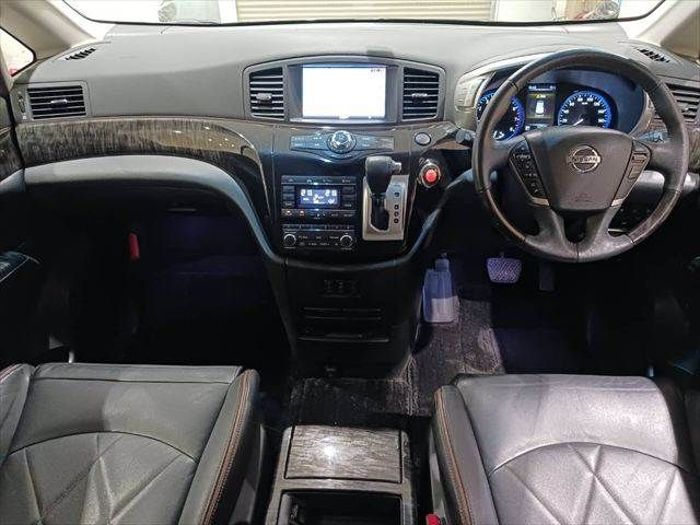 NISSAN ELGRAND 2017 Image 31