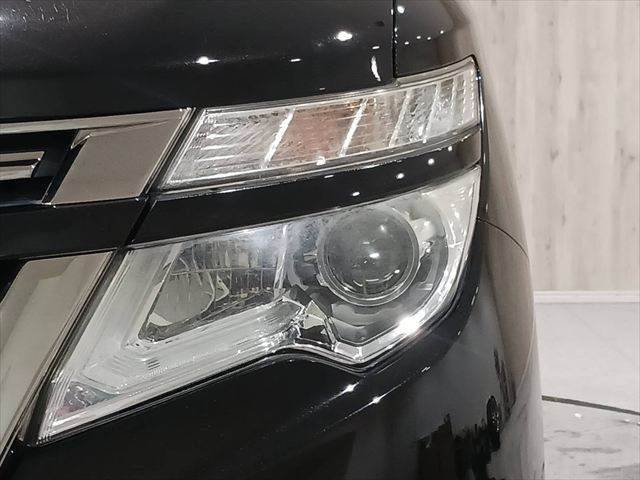 NISSAN ELGRAND 2017 Image 31