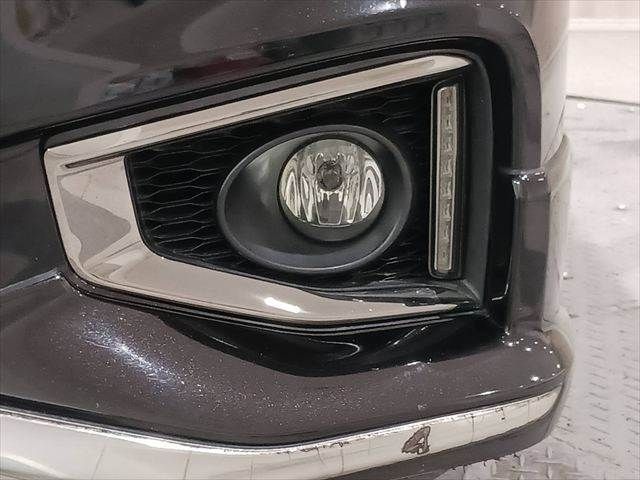 NISSAN ELGRAND 2017 Image 31