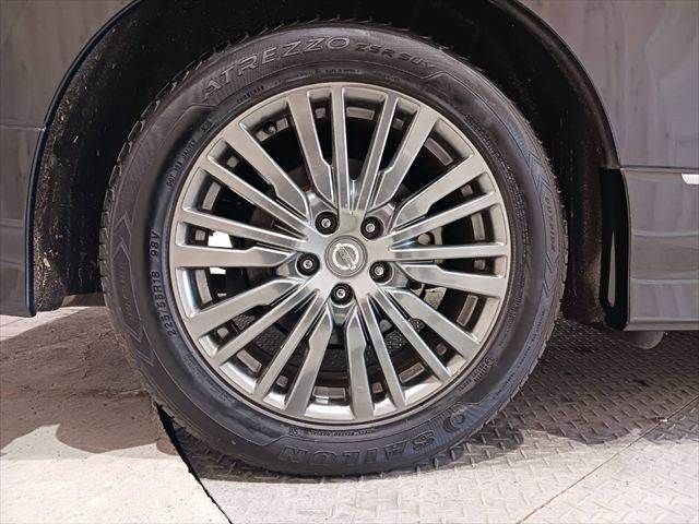 NISSAN ELGRAND 2017 Image 31