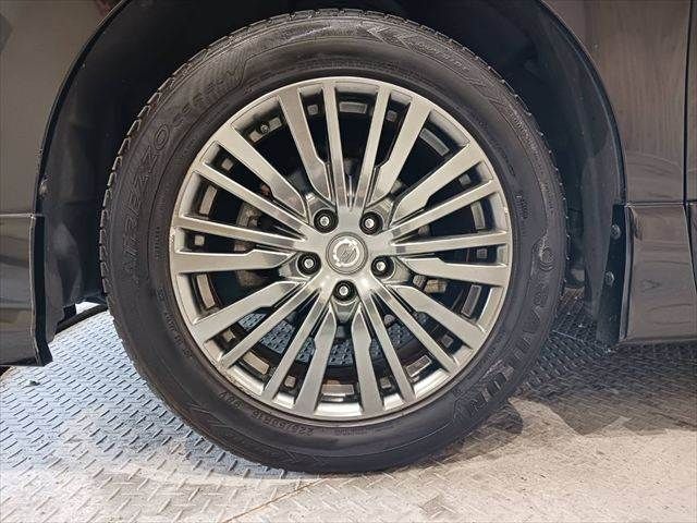 NISSAN ELGRAND 2017 Image 31