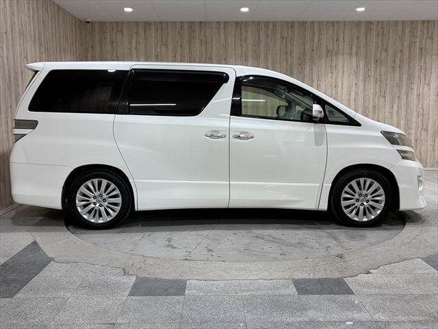TOYOTA VELLFIRE 2012 Image 31