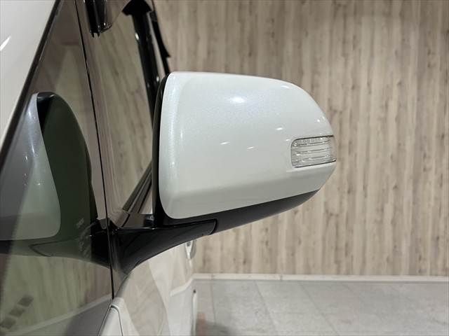 TOYOTA VELLFIRE 2012 Image 31