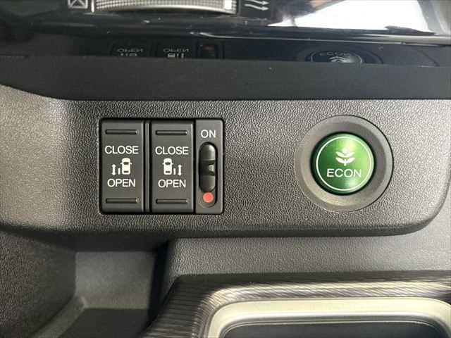 HONDA STEPWAGON SPADA HYBR 2017 Image 31