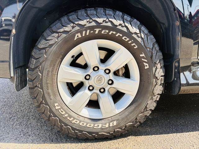 TOYOTA LANDCRUISER PRADO 2016 Image 31