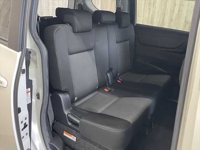 TOYOTA SIENTA 2020 Image 31