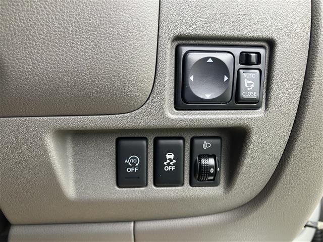 NISSAN MARCH 2019 Image 31