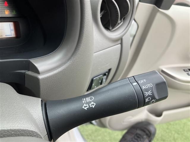 NISSAN MARCH 2019 Image 31