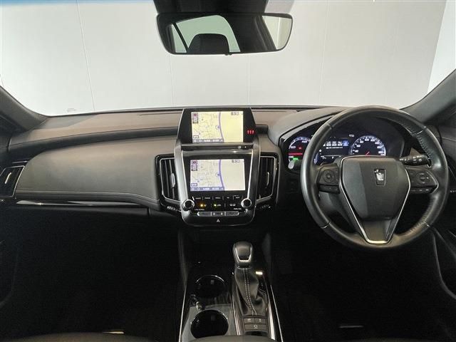 TOYOTA CROWN SEDAN HYBRID 2018 Image 31