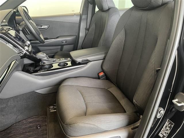 TOYOTA CROWN SEDAN HYBRID 2018 Image 31