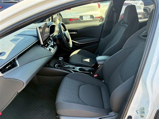 TOYOTA COROLLA SPORT HYBRID 2025 Image 31