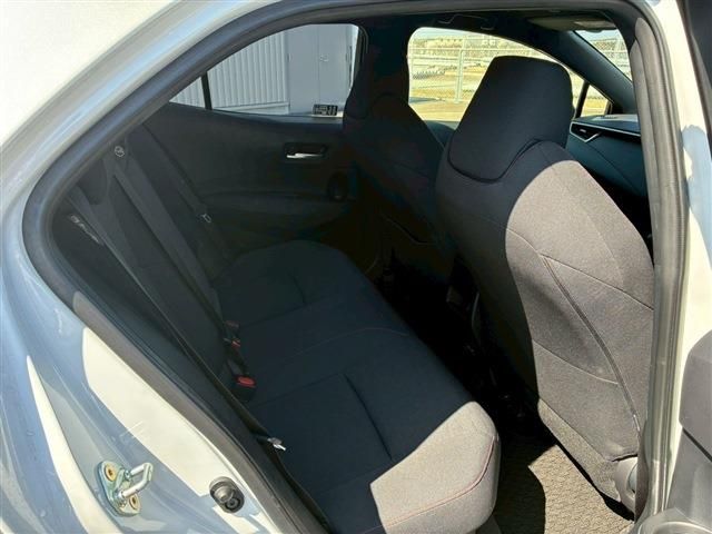 TOYOTA COROLLA SPORT HYBRID 2025 Image 31