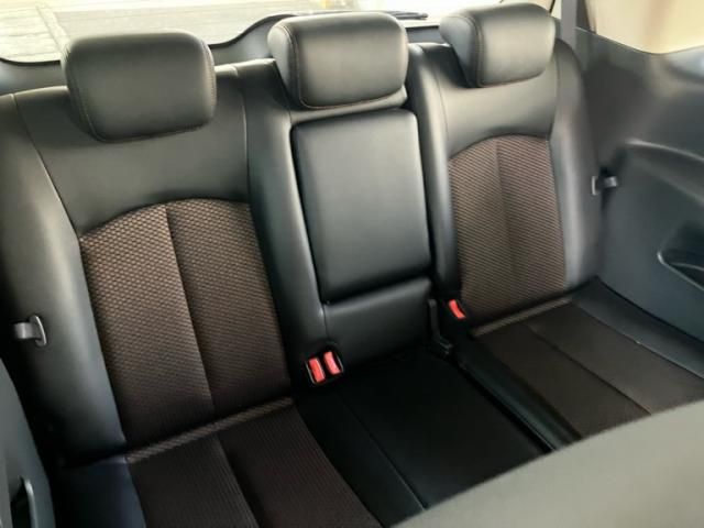 NISSAN ELGRAND 2012 Image 31