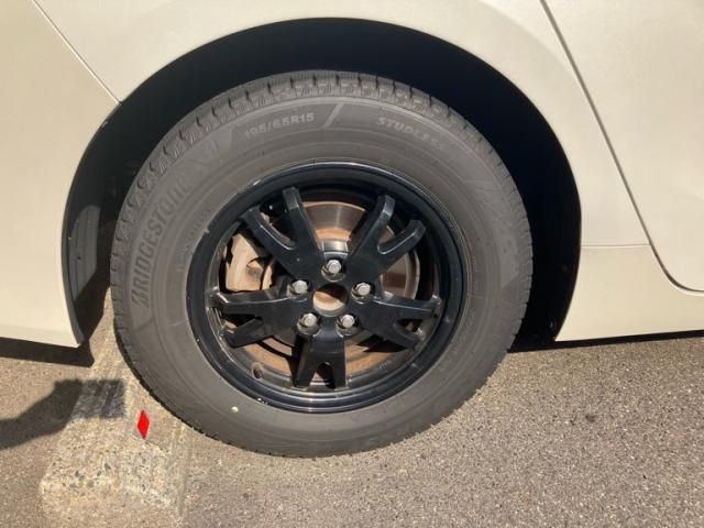 TOYOTA PRIUS 2019 Image 31