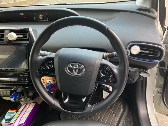 TOYOTA PRIUS 2019 Image 31