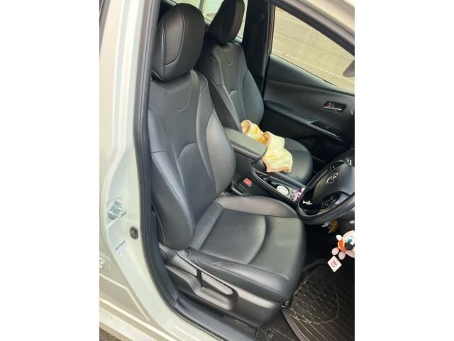 TOYOTA PRIUS 2019 Image 31