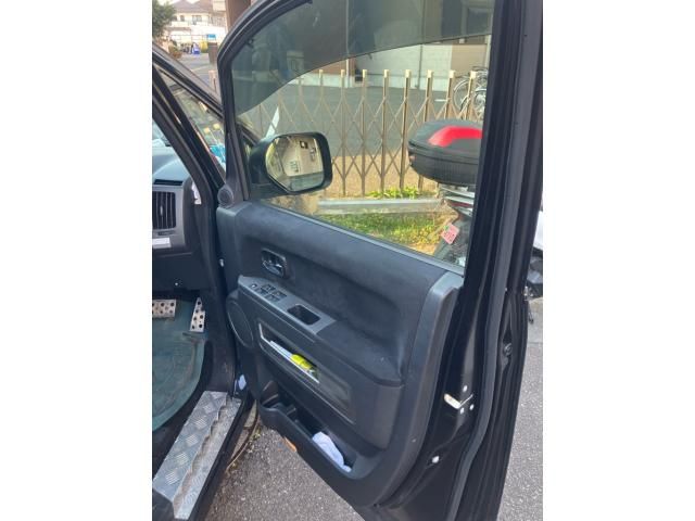 MITSUBISHI DELICA D:5 4WD 2013 Image 31