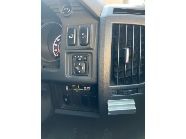 MITSUBISHI DELICA D:5 4WD 2013 Image 31