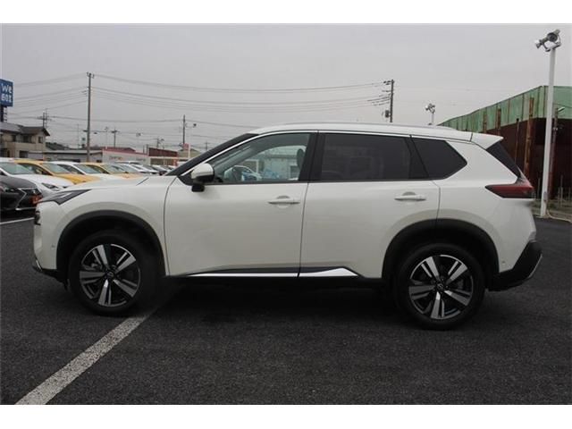 NISSAN X-TRAIL HYBRID 4WD 2025 Image 31