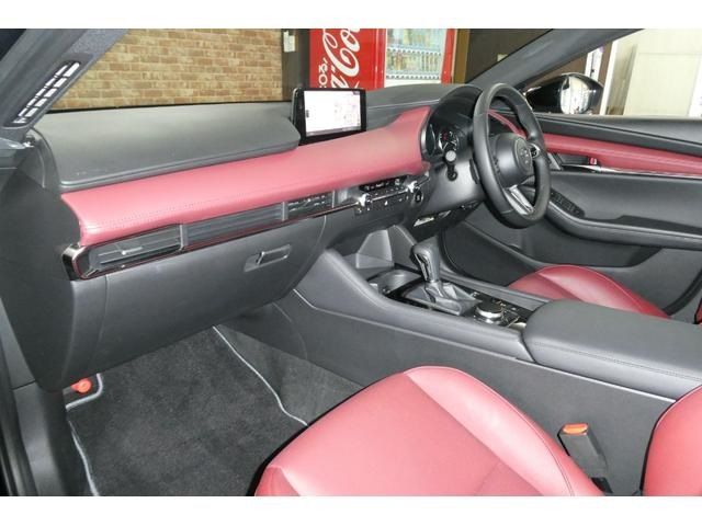 MAZDA 3 FASTBACK 2024 Image 31