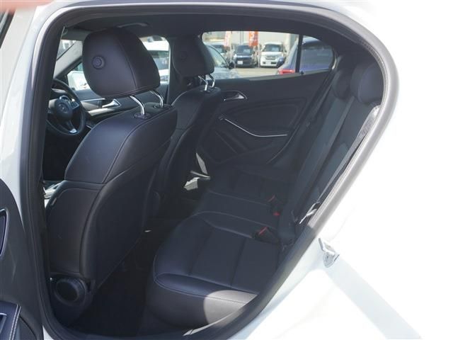 MERCEDES BENZ GLA CL 2017 Image 31