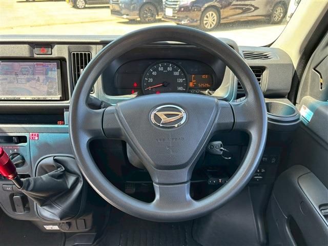 DAIHATSU HIJET DECKVAN 2019 Image 31