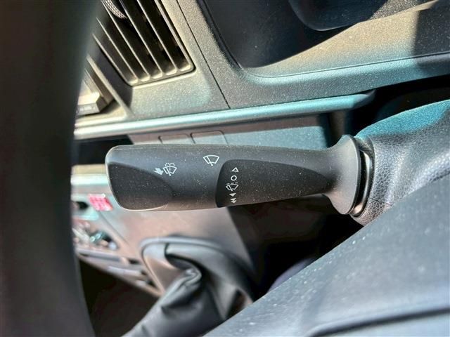 DAIHATSU HIJET DECKVAN 2019 Image 31