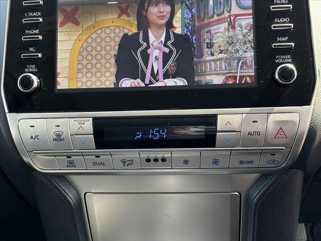 TOYOTA LANDCRUISER PRADO 2022 Image 31